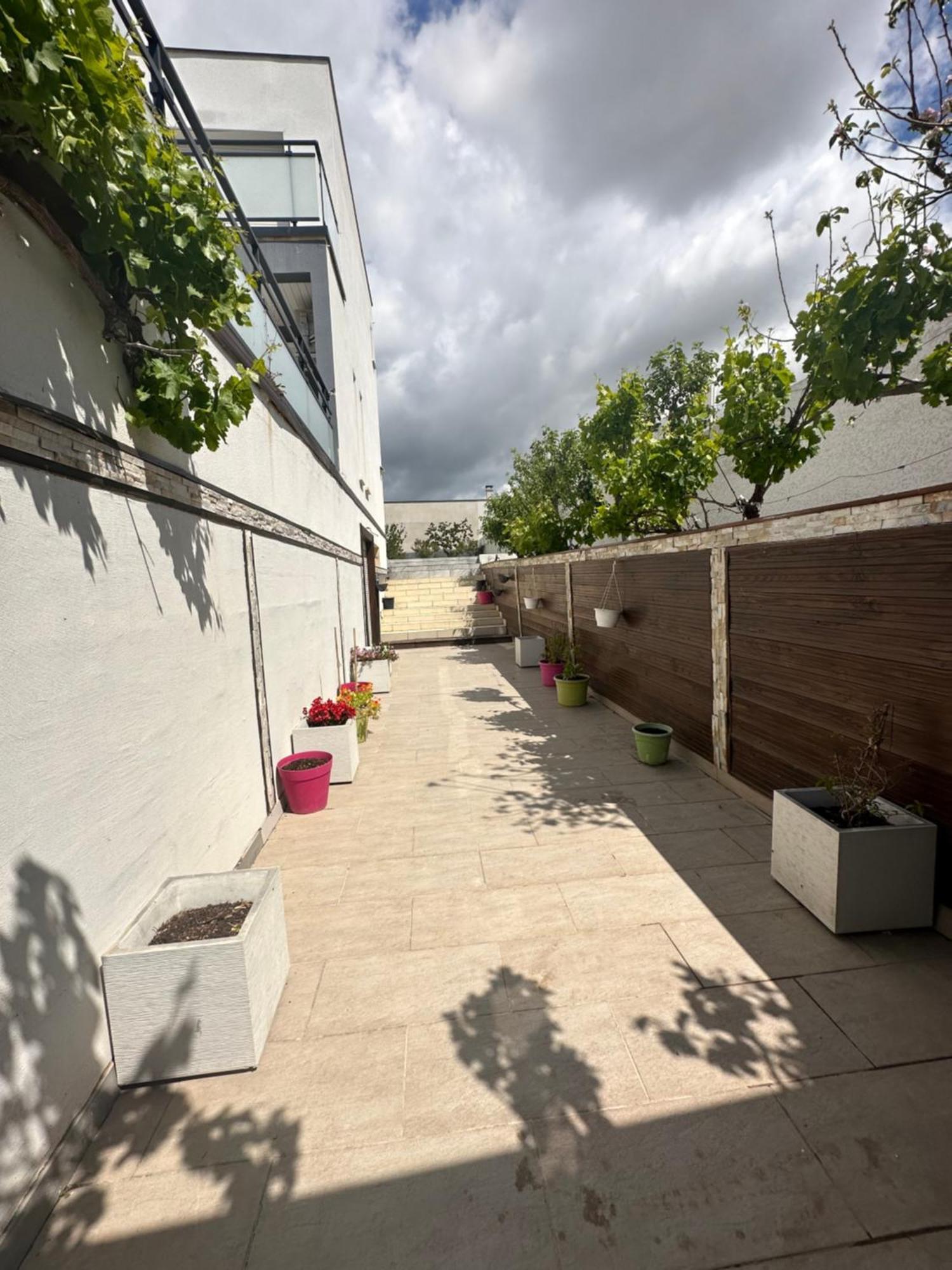 Superbe Appartement Avec Piscine Et Spa Privatif Villeneuve-lès-Béziers Zewnętrze zdjęcie